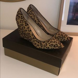 Franco Sarto - Camel Leopard Wedge - Sz 8.5